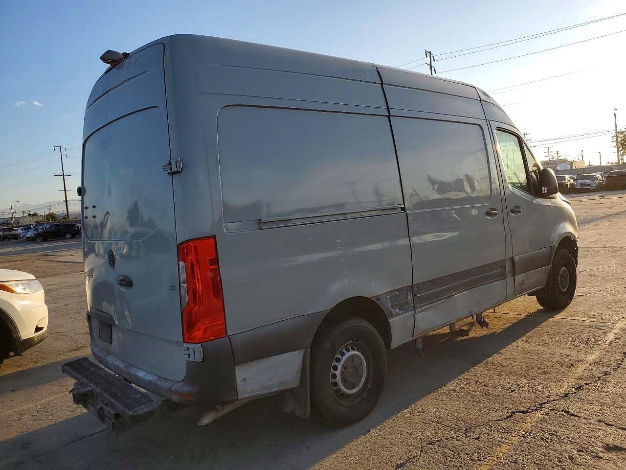 2019 Mercedes-Benz Sprinter 2500/3500 - Фото 3