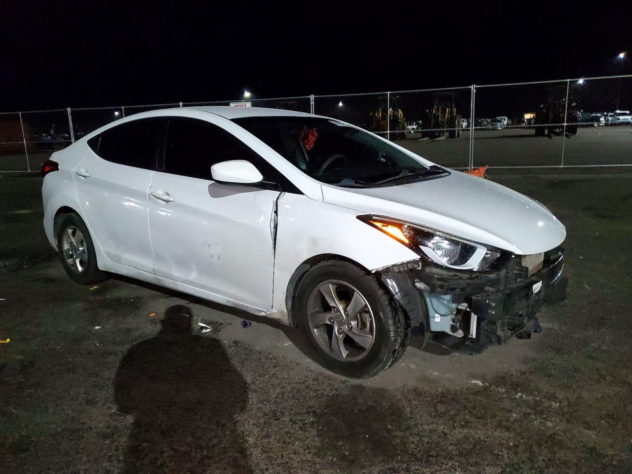 2015 Hyundai Elantra Se - Фото 4
