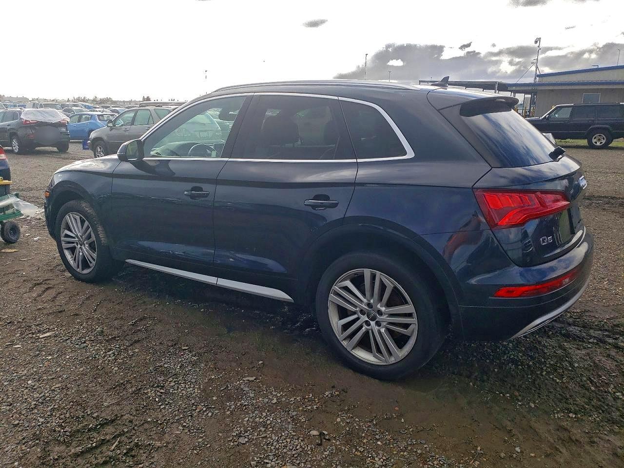 2018 Audi Q5 Premium Plus - Image 2
