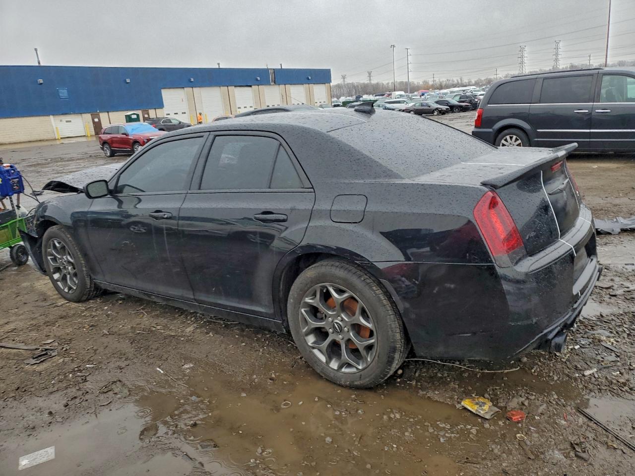 2016 Chrysler 300 S - Фото 2