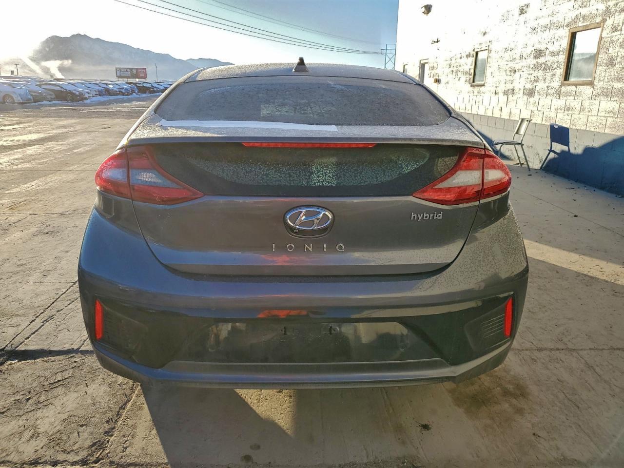 2019 Hyundai Ioniq Limited - Image 6