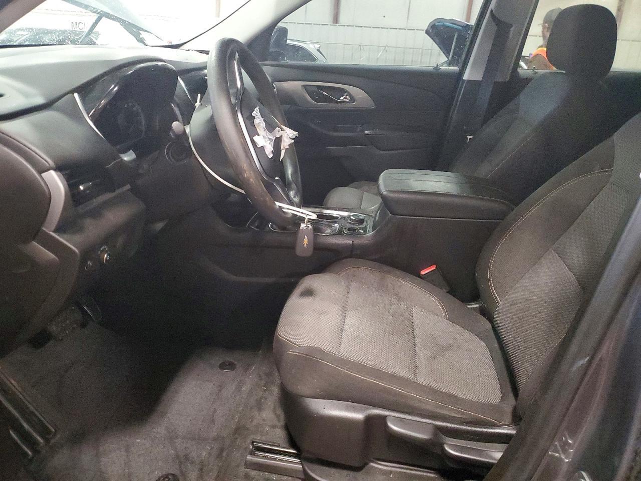 2021 Chevrolet Traverse Ls - Image 7