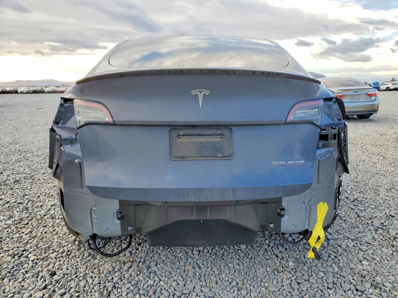 2023 Tesla Model Y - Image 6