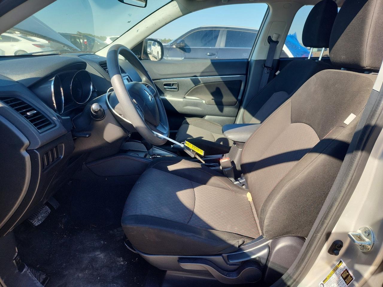 2019 Mitsubishi Outlander Sport Es - Фото 7