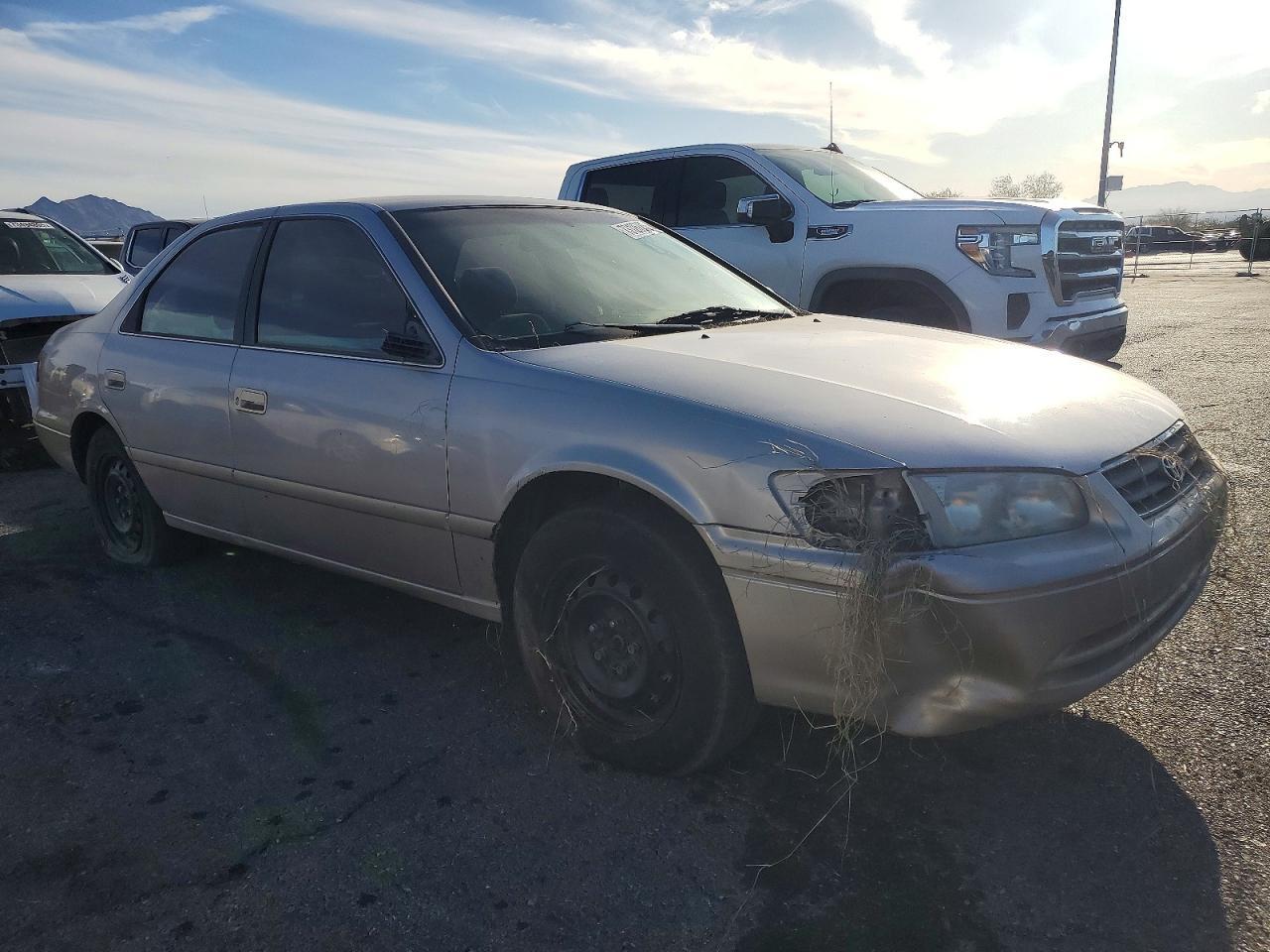 2000 Toyota Camry - Фото 4