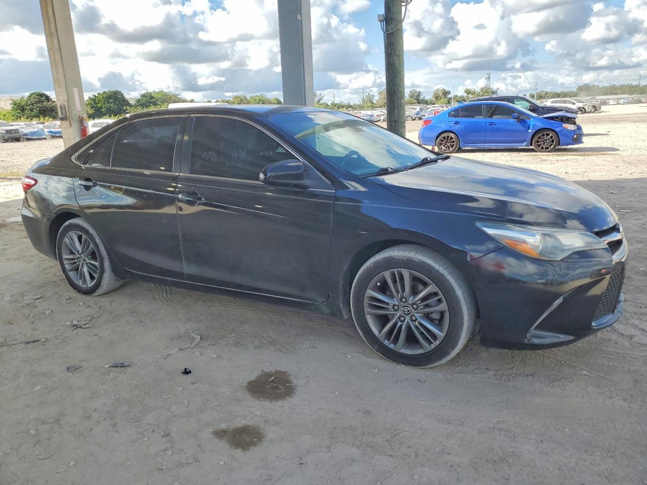 2015 Toyota Camry - Image 4