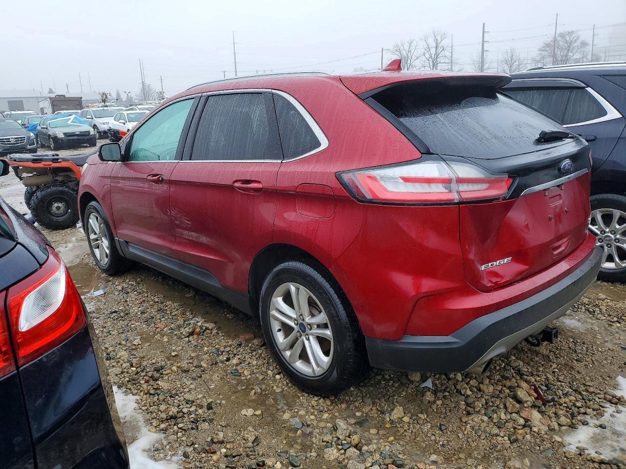 2019 Ford Edge Sel - Image 2