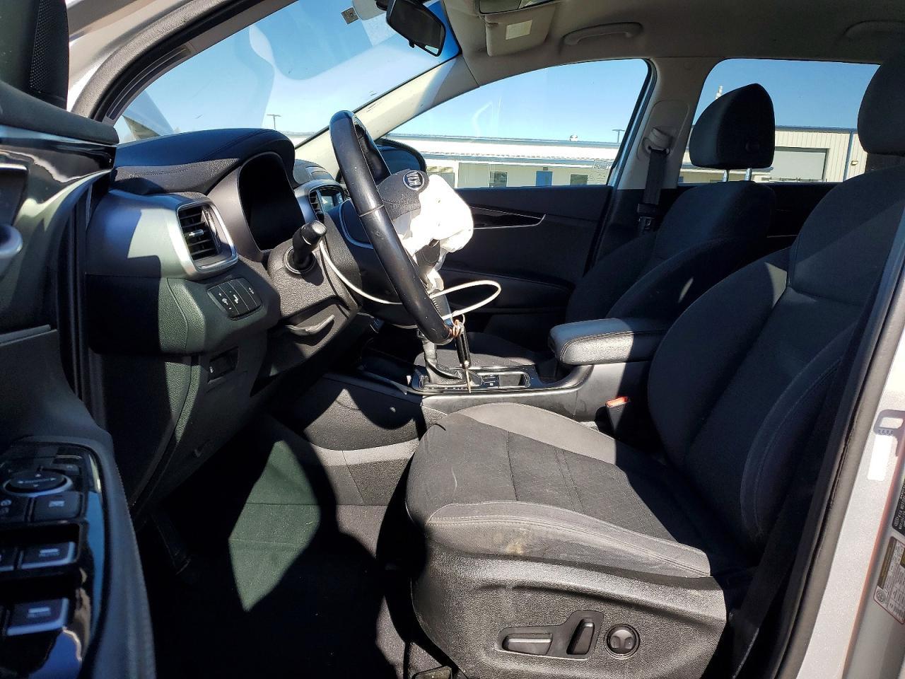 2019 Kia Sorento Lx - Image 7