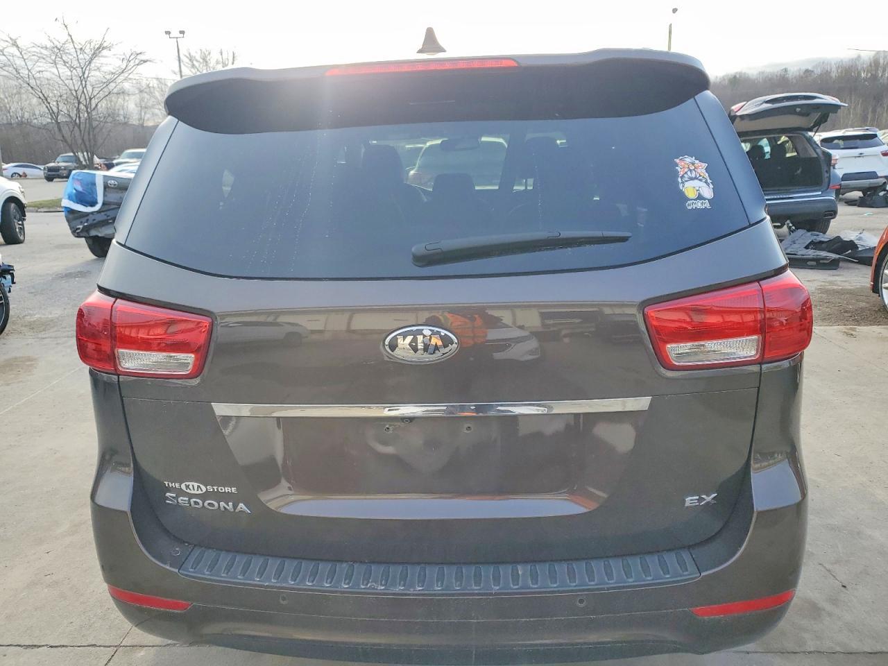2018 Kia Sedona Ex - Image 6