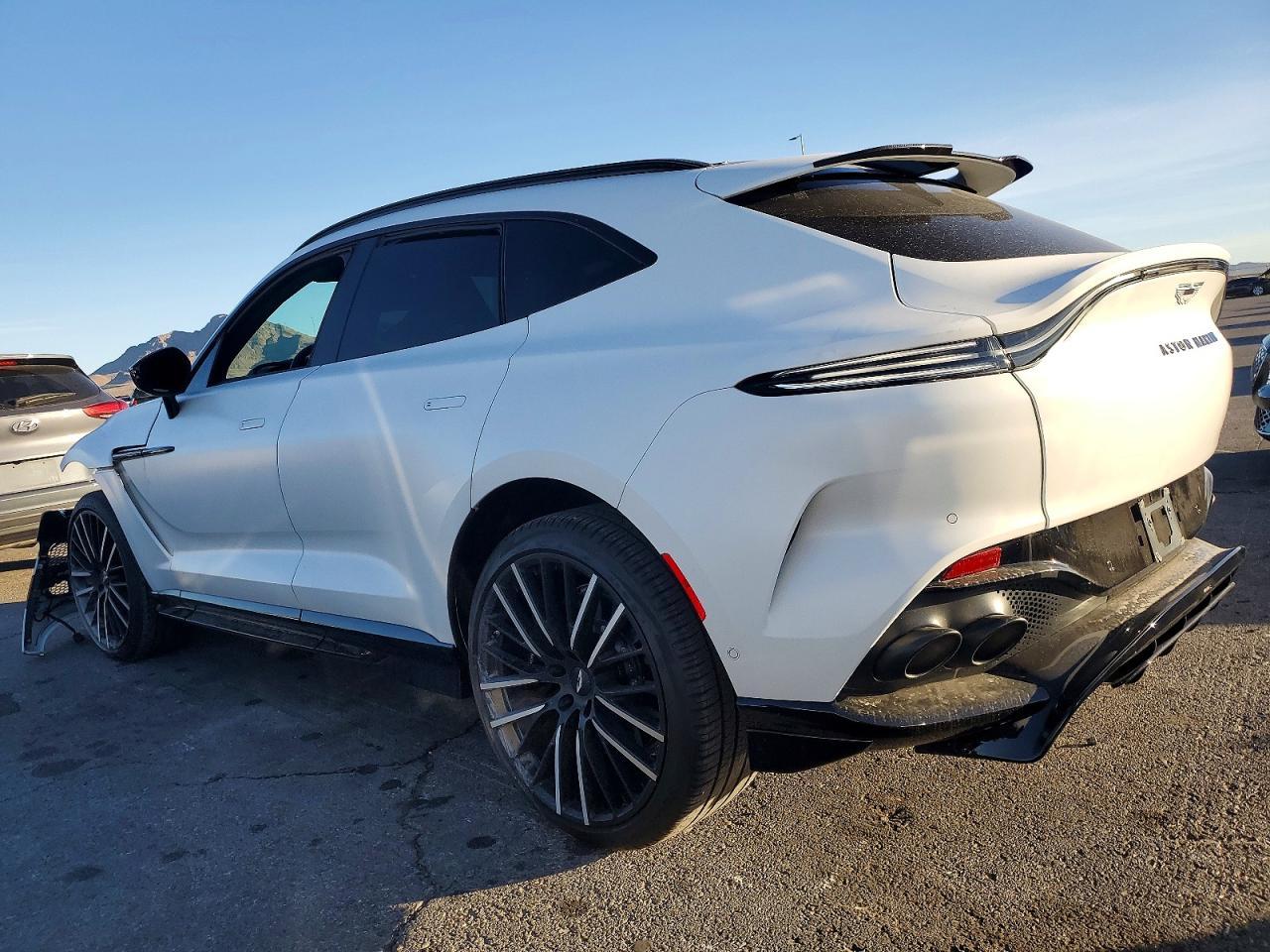 2024 Aston Martin Dbx 707 - Image 2
