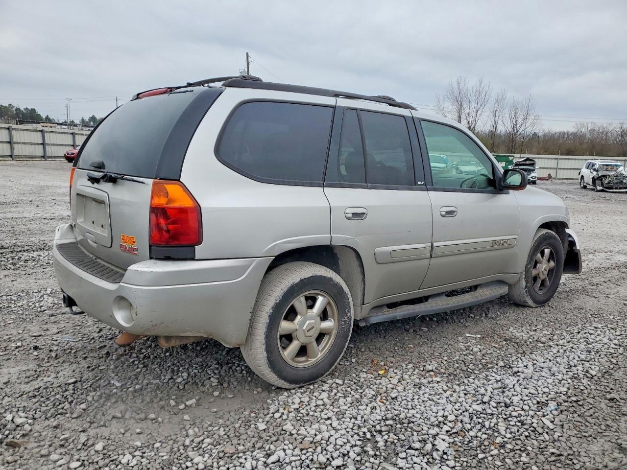 2005 GMC Envoy - Image 3