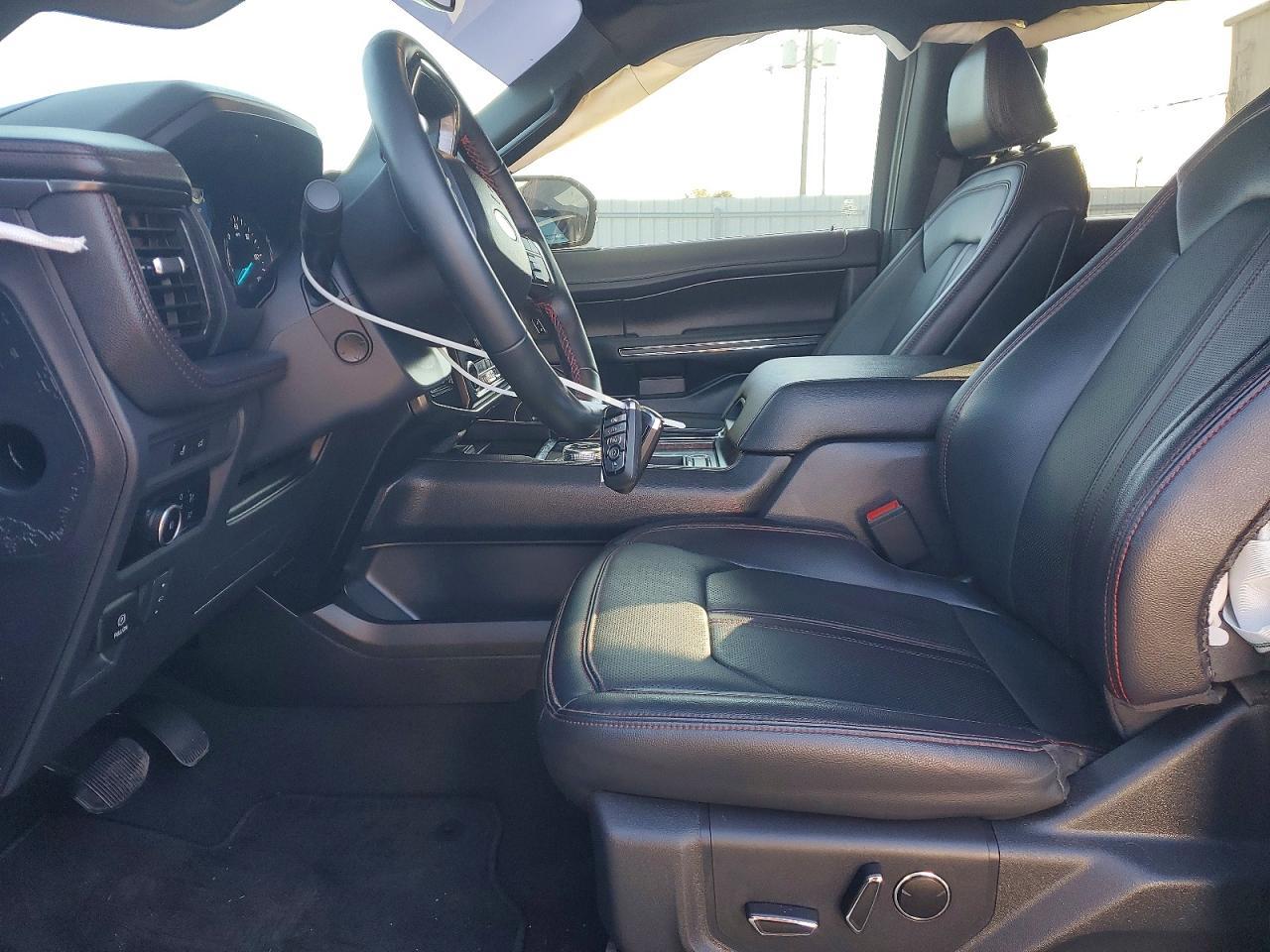 2023 Ford Expedition Limited - Image 7