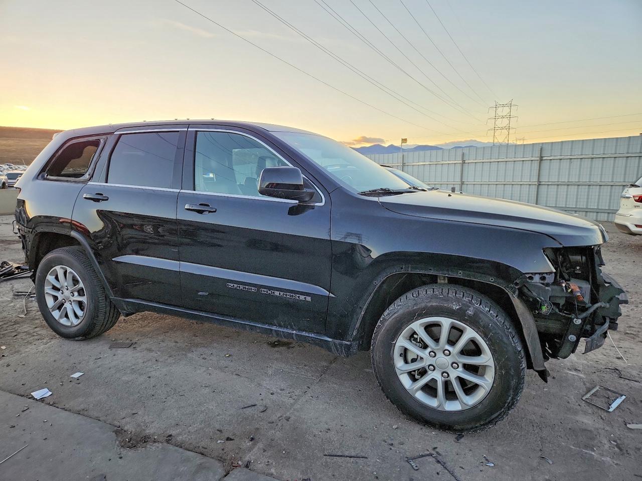 2021 Jeep Grand Cherokee Laredo - Фото 4