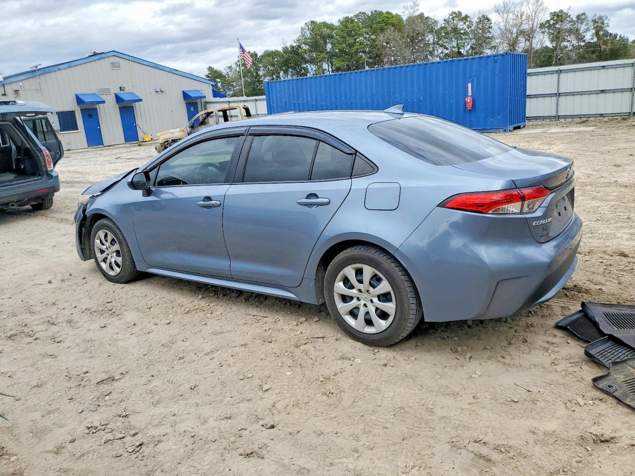 2022 Toyota Corolla Le - Фото 2