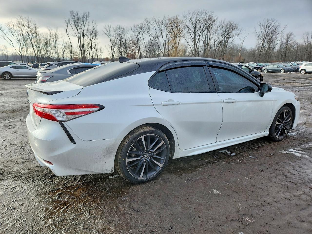 2019 Toyota Camry Xse - Image 3