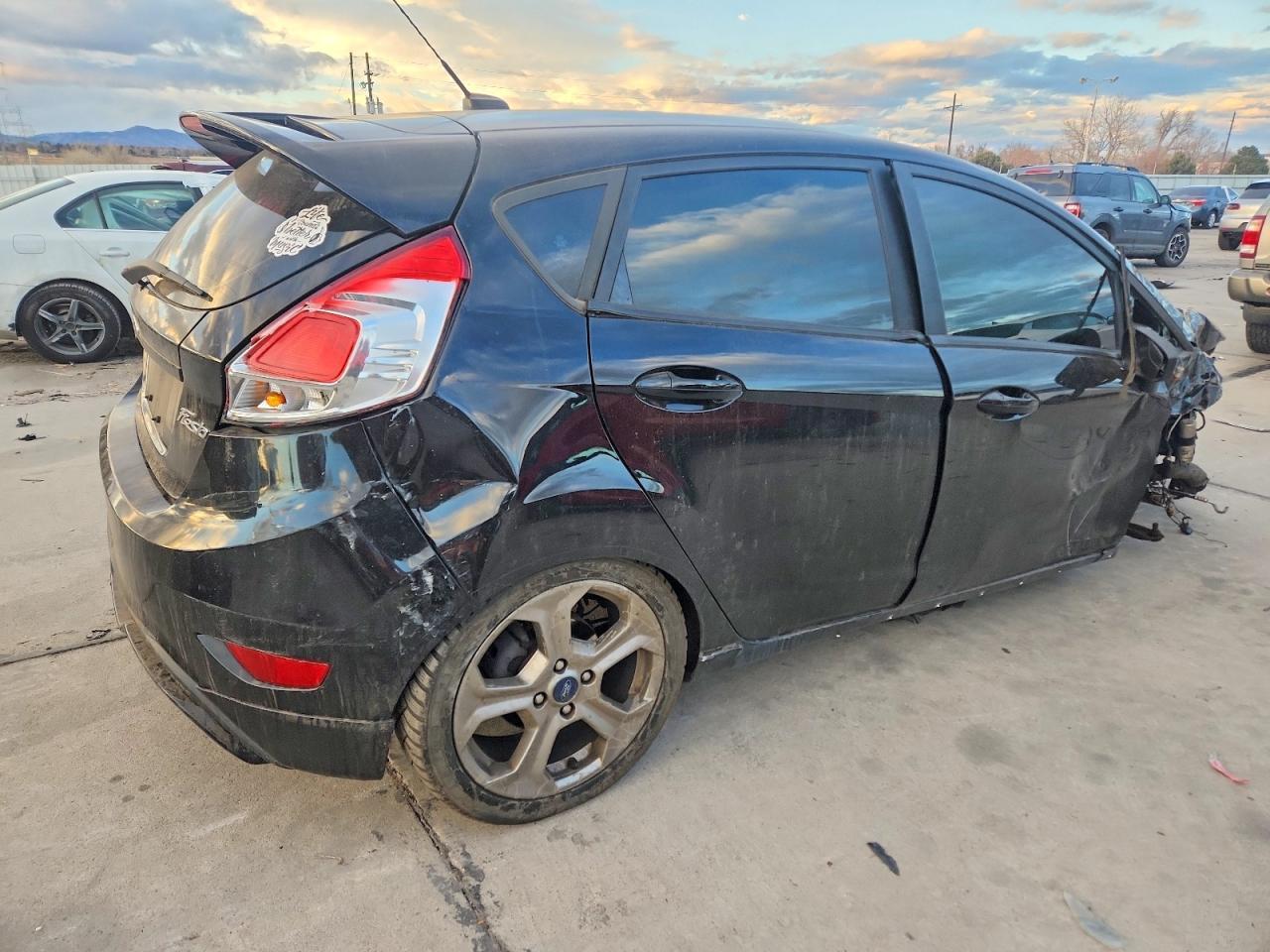 2019 Ford Fiesta St - Image 3