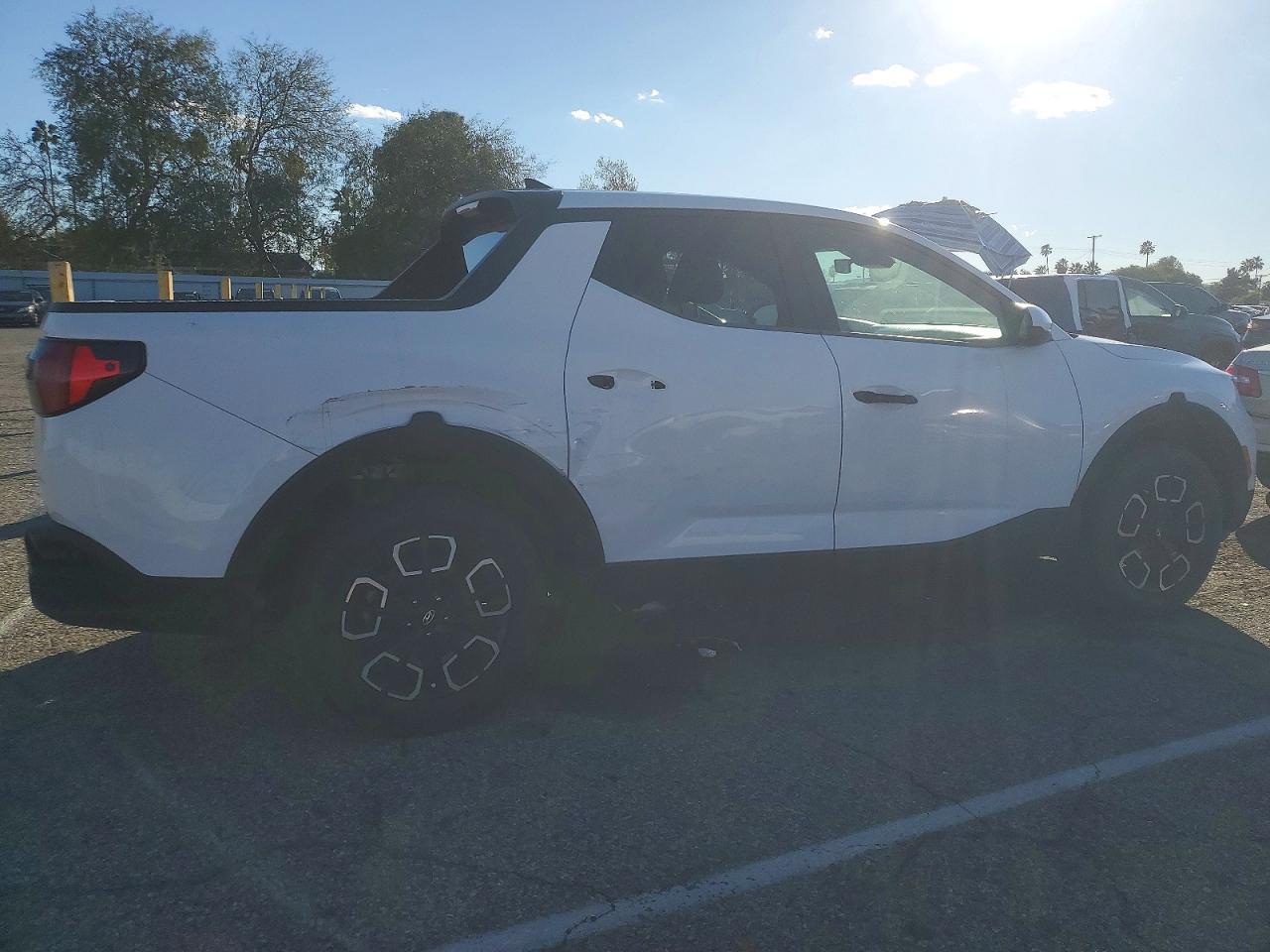 2022 Hyundai Santa Cruz Se - Фото 3