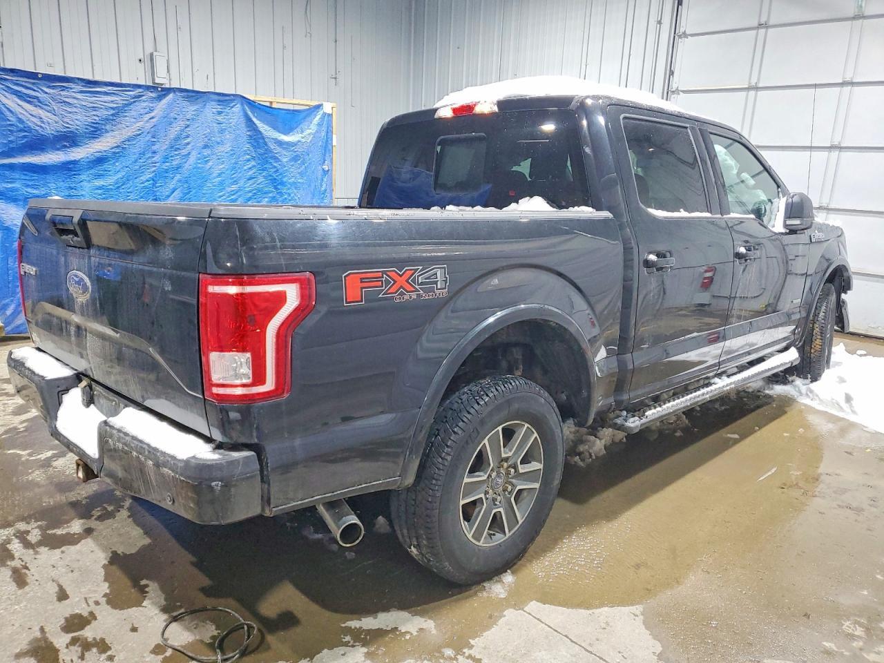 2015 Ford F150 Supercrew - Фото 3