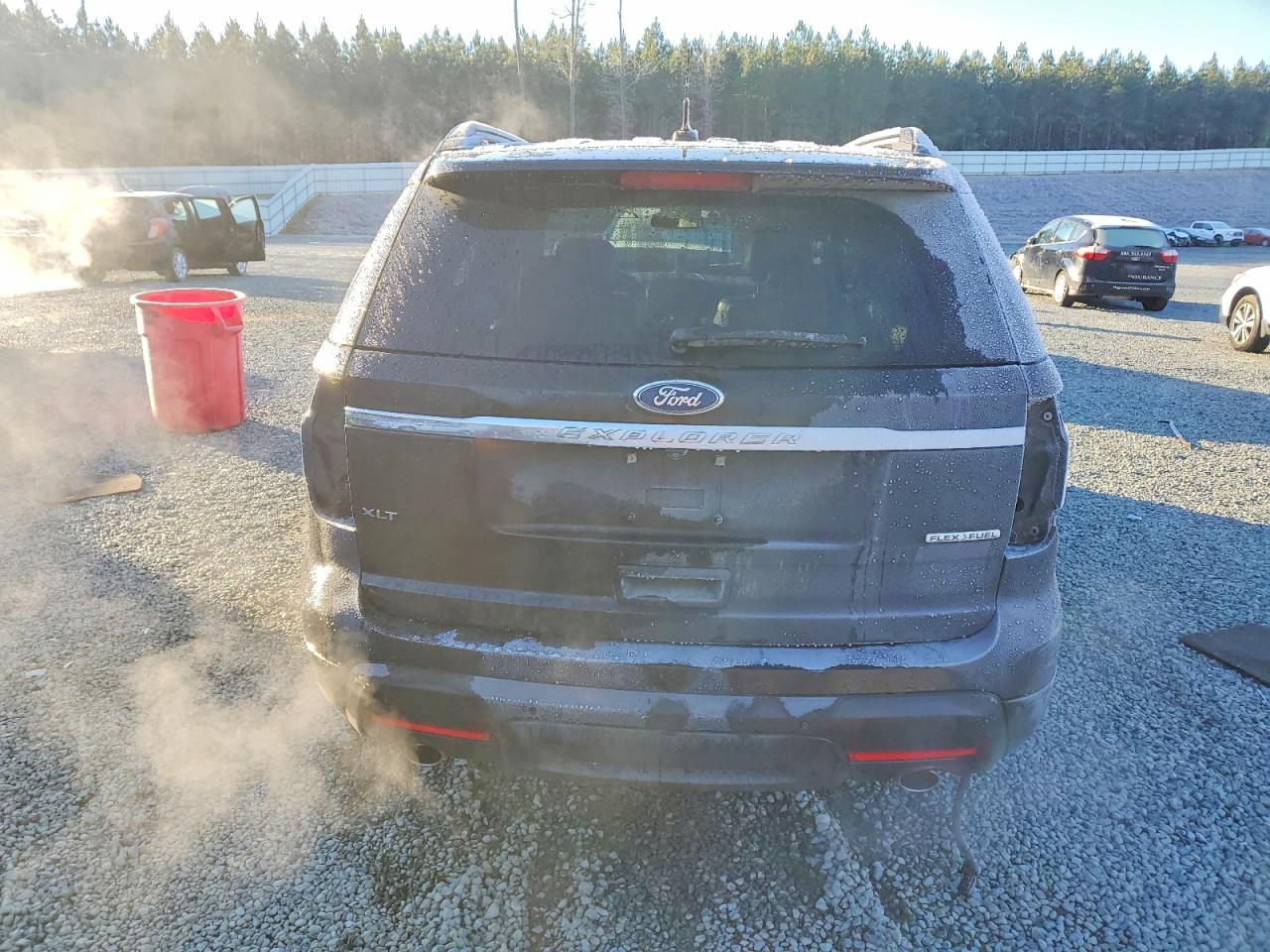 2015 Ford Explorer Xlt - Фото 6