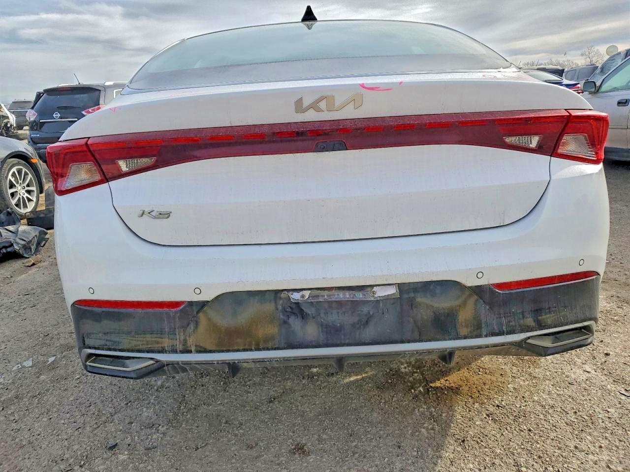 2022 Kia K5 Ex - Image 6