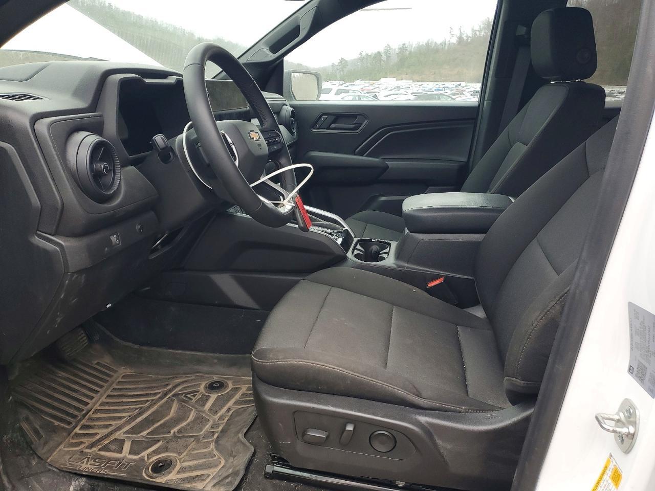2025 Chevrolet Colorado - Фото 7