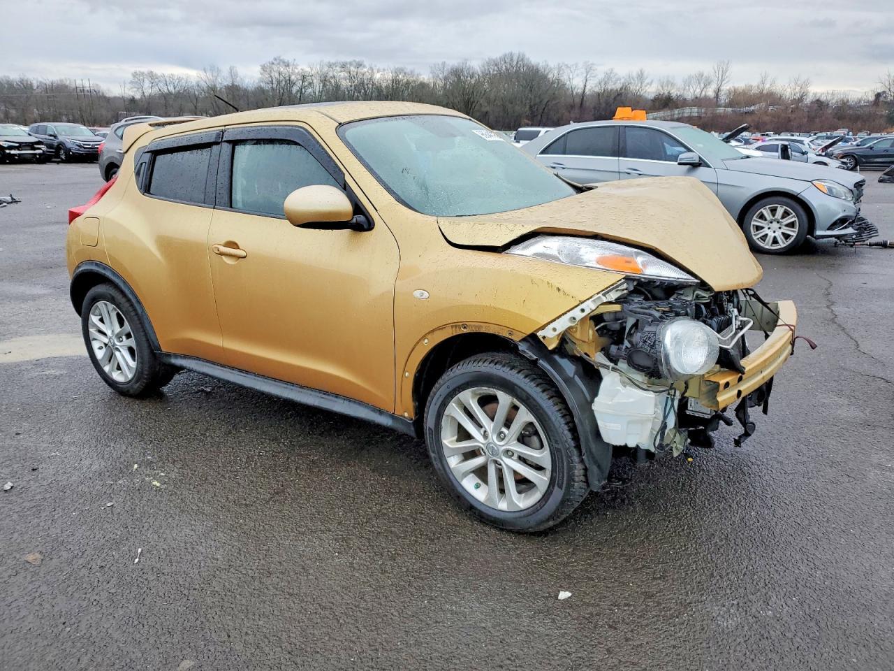 2013 Nissan Juke S - Фото 4