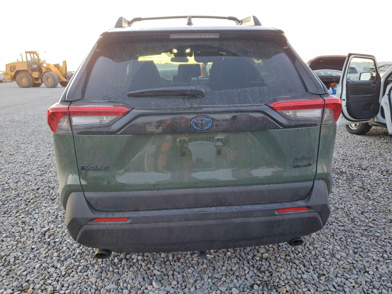 2024 Toyota Rav4 Woodland Edition - Фото 6