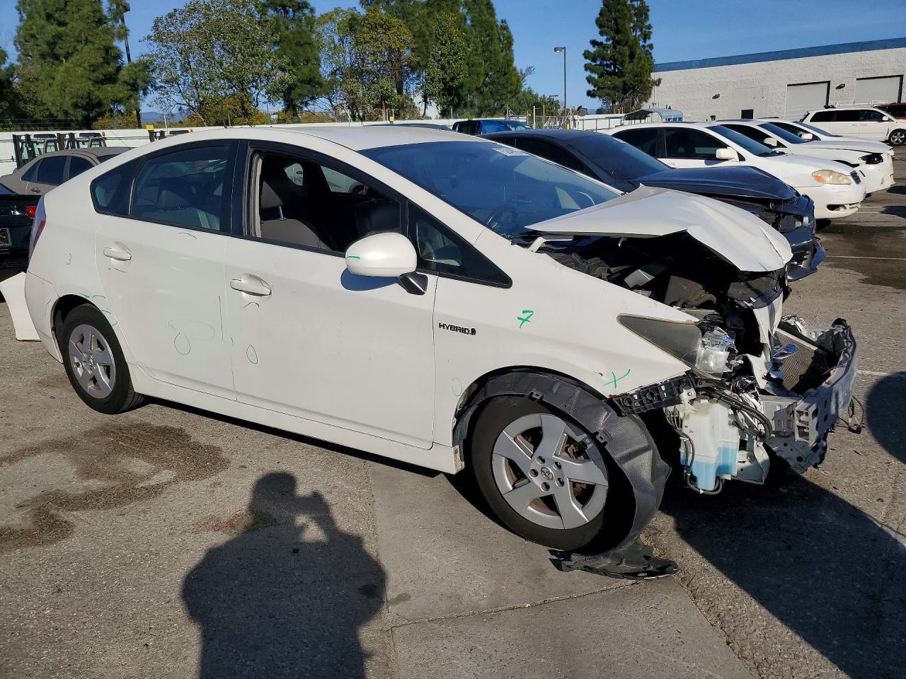 2010 Toyota Prius Iv - Фото 4