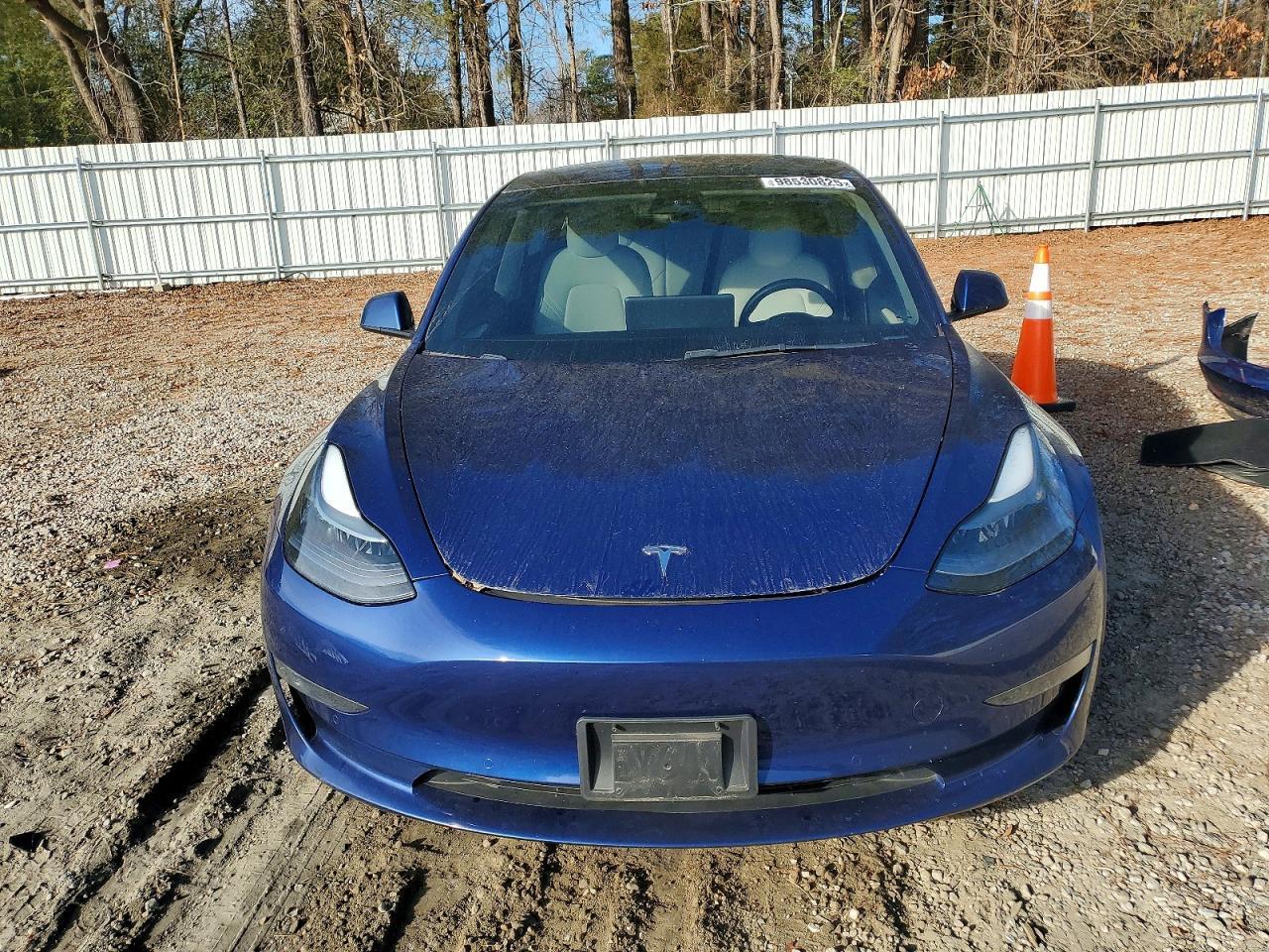 2022 Tesla Model 3 - Image 5