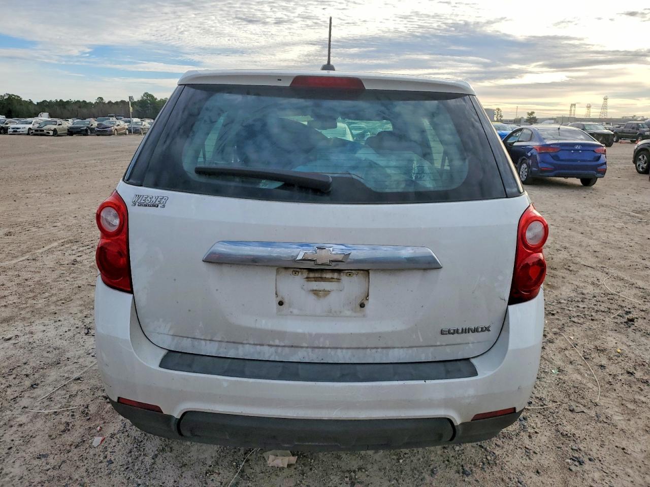 2015 Chevrolet Equinox Ls - Image 6