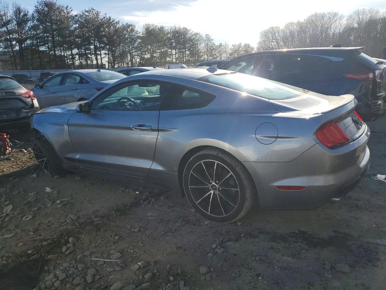 2020 Ford Mustang - Image 2
