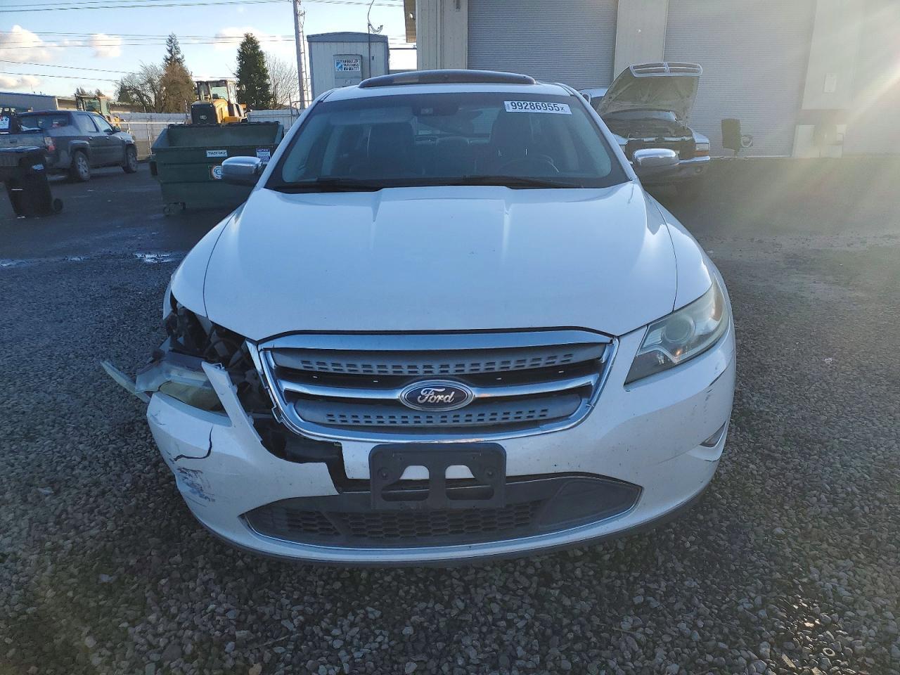 2011 Ford Taurus Limited - Фото 5