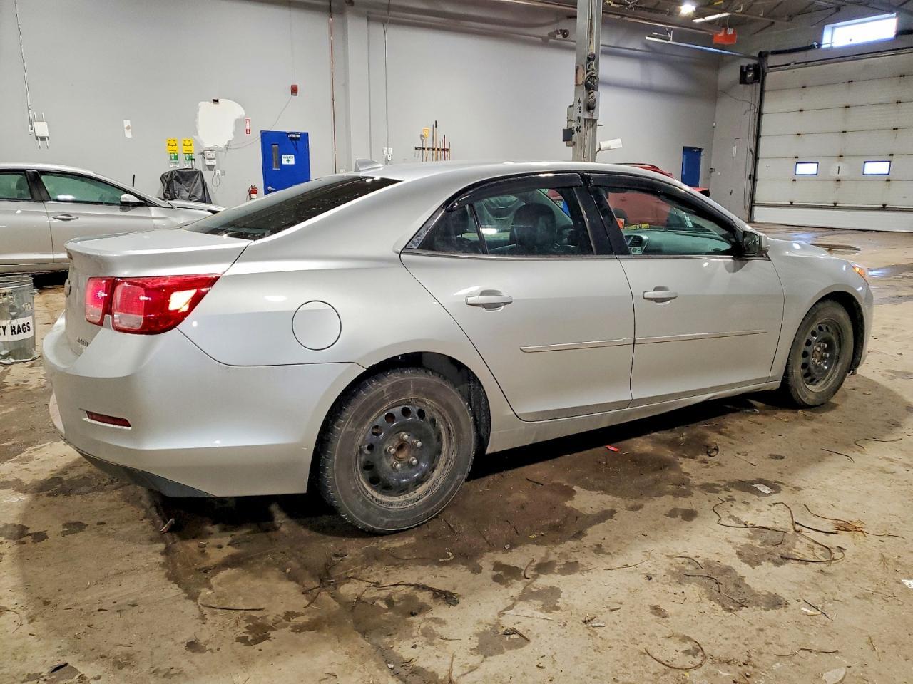2014 Chevrolet Malibu 1Lt - Фото 3