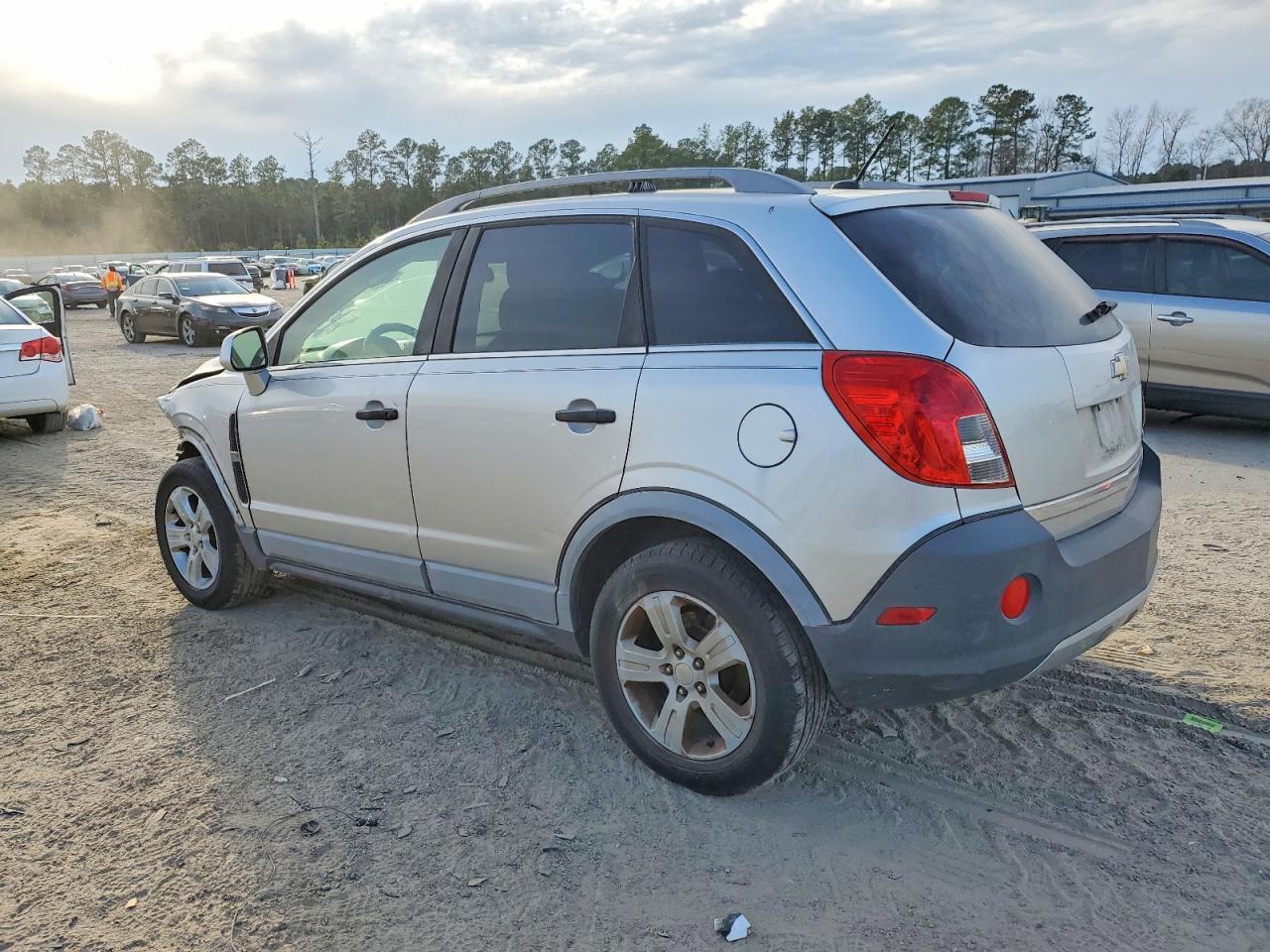 2014 Chevrolet Captiva Ls - Фото 2