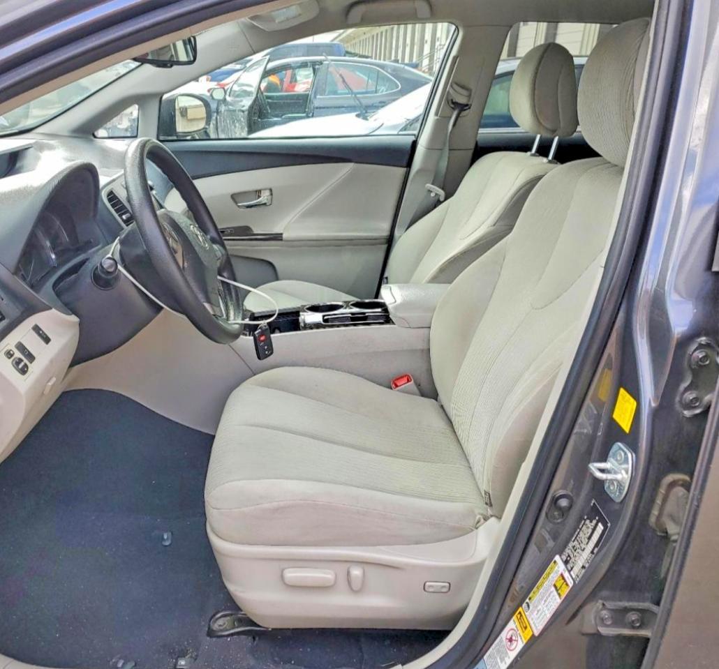 2010 Toyota Venza - Фото 7