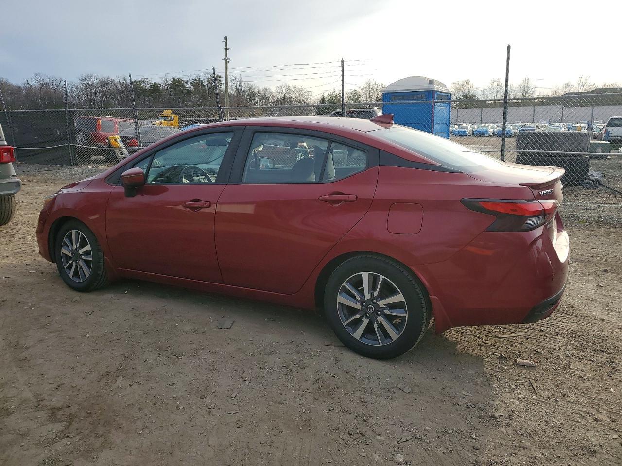 2020 Nissan Versa Sv - Фото 2