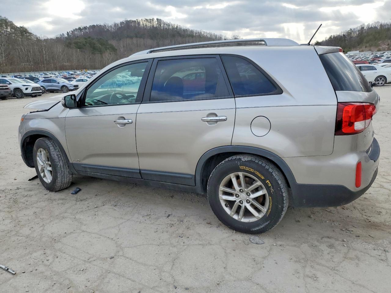 2014 Kia Sorento Lx - Фото 2