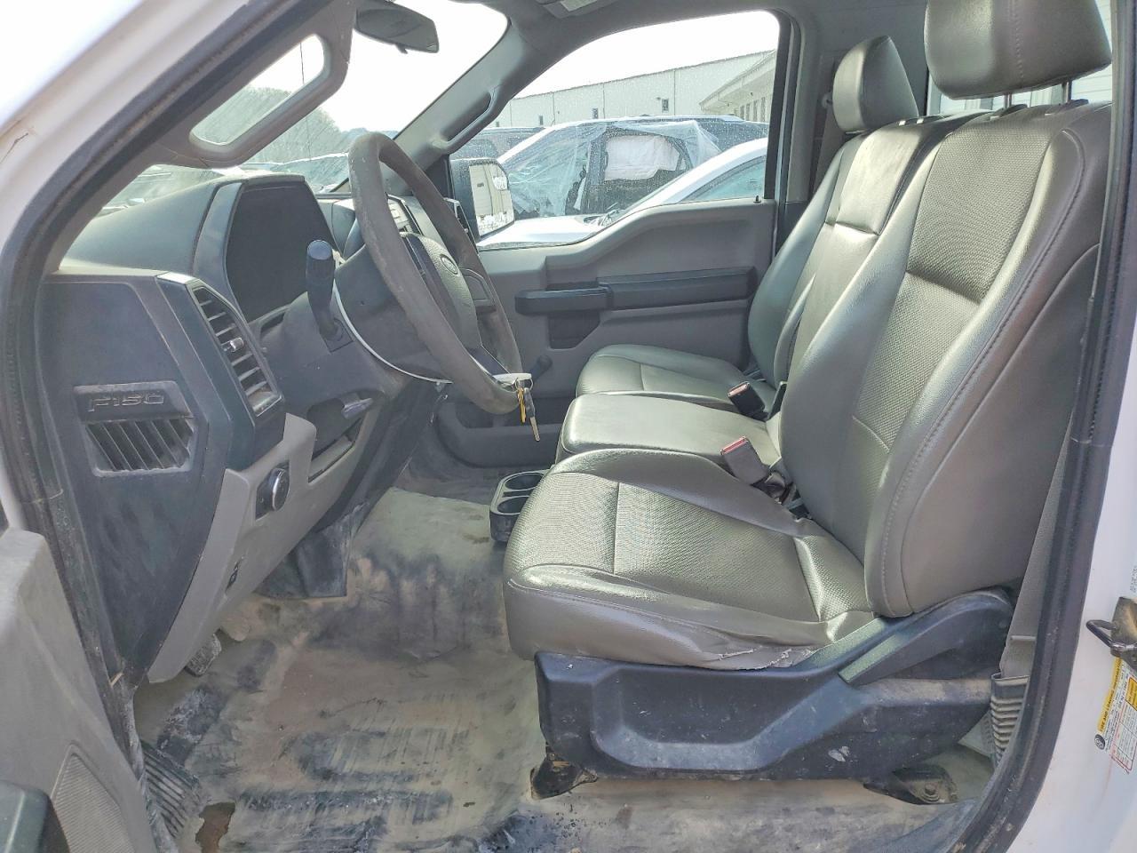 2016 Ford F150 - Image 7