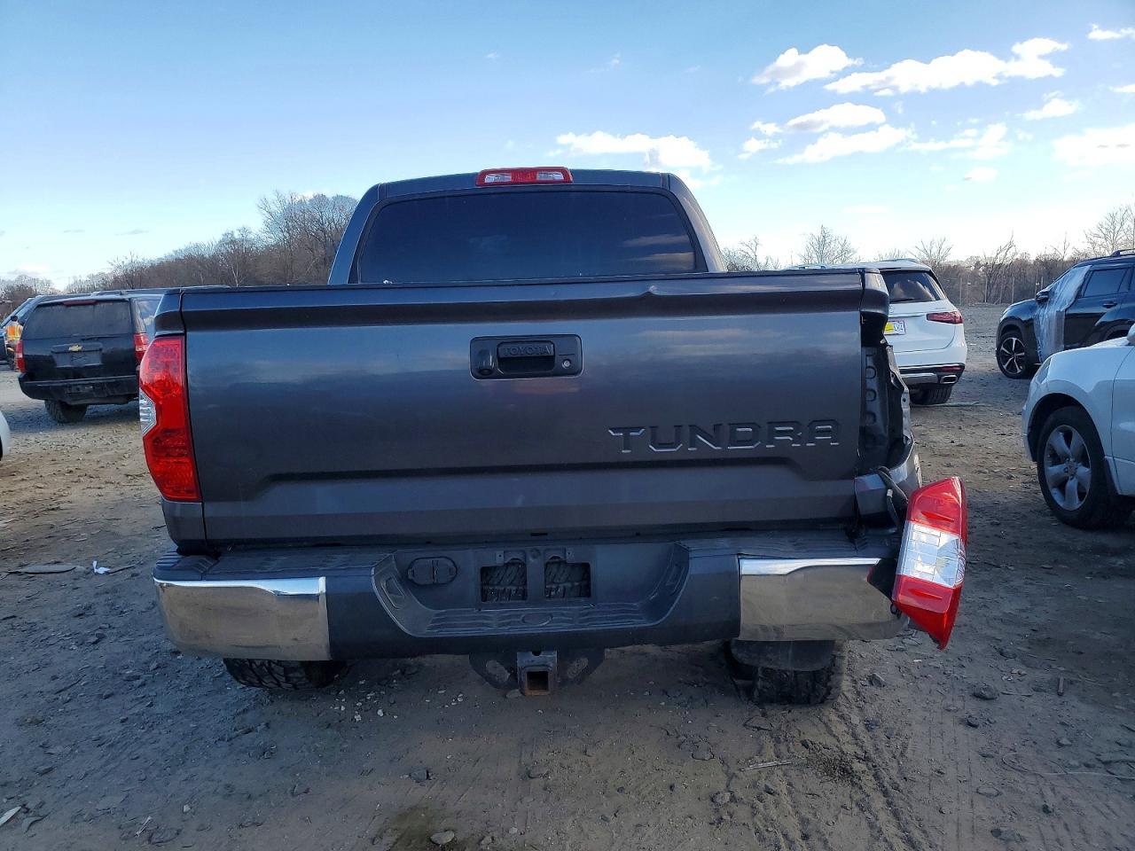 2015 Toyota Tundra - Фото 6