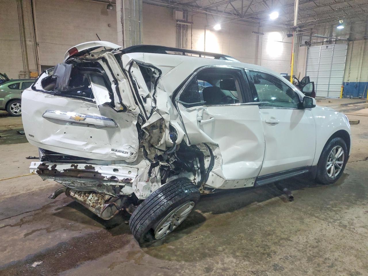 2016 Chevrolet Equinox Lt - Image 3