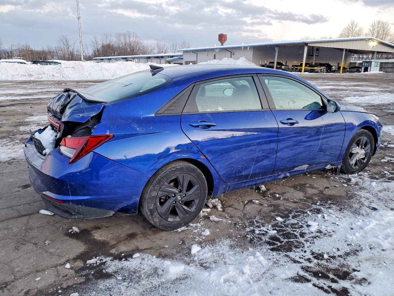 2023 Hyundai Elantra Sel - Image 3