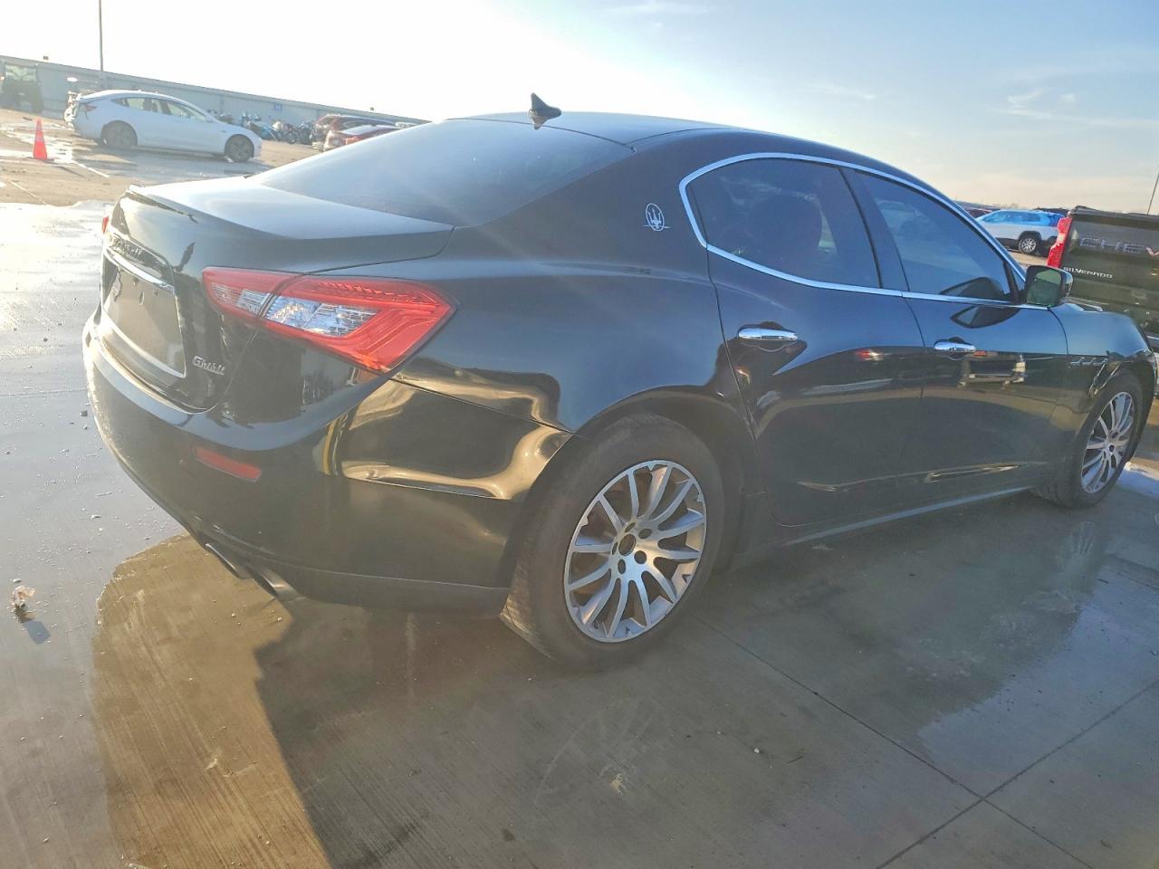 2014 Maserati Ghibli S - Image 3