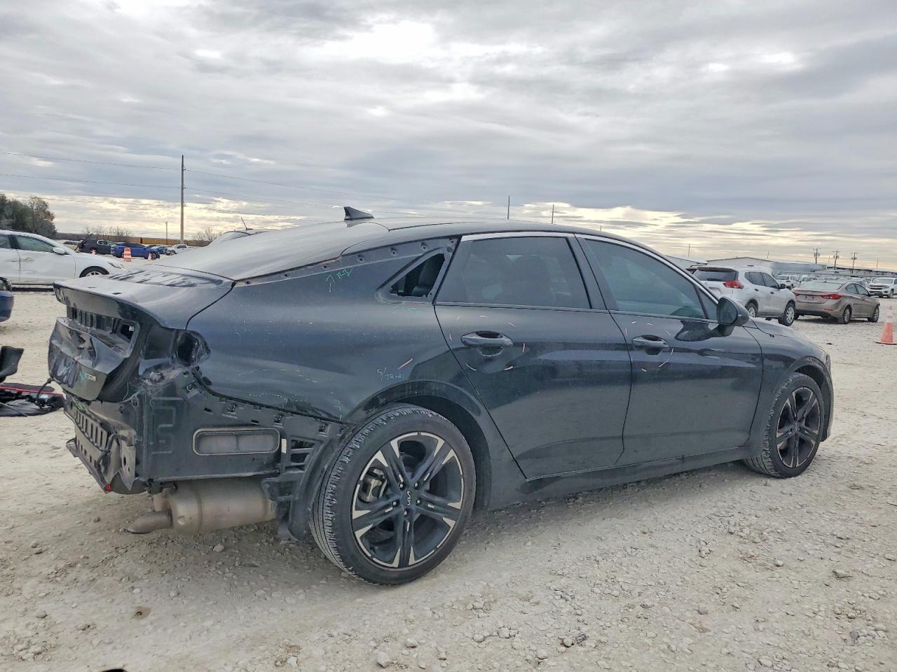 2023 Kia K5 Gt Line - Image 3