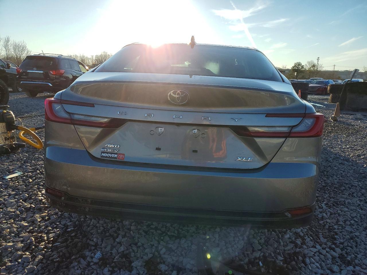 2026 Toyota Camry Night Shade - Фото 6