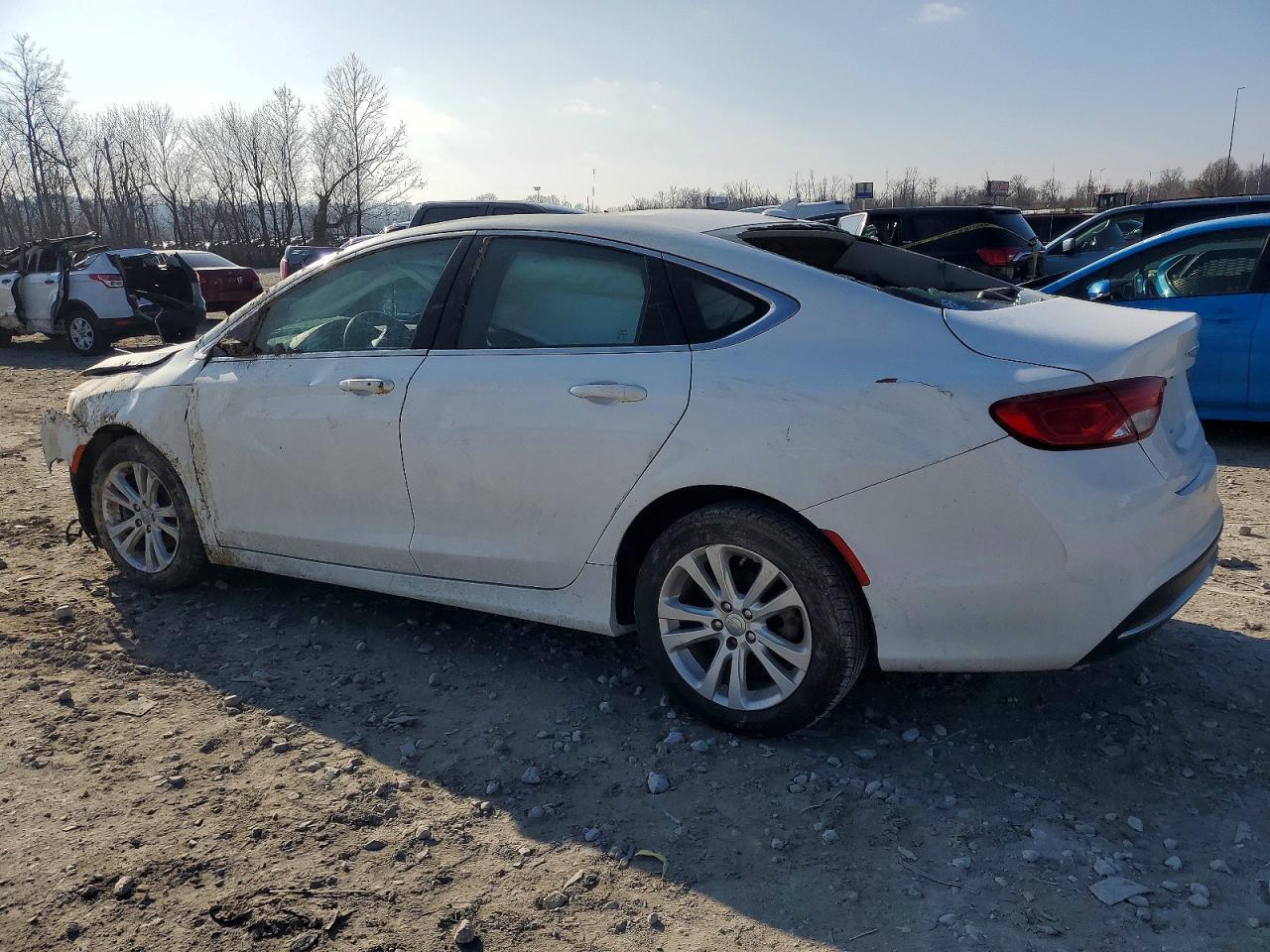 2016 Chrysler 200 Limited - Image 2