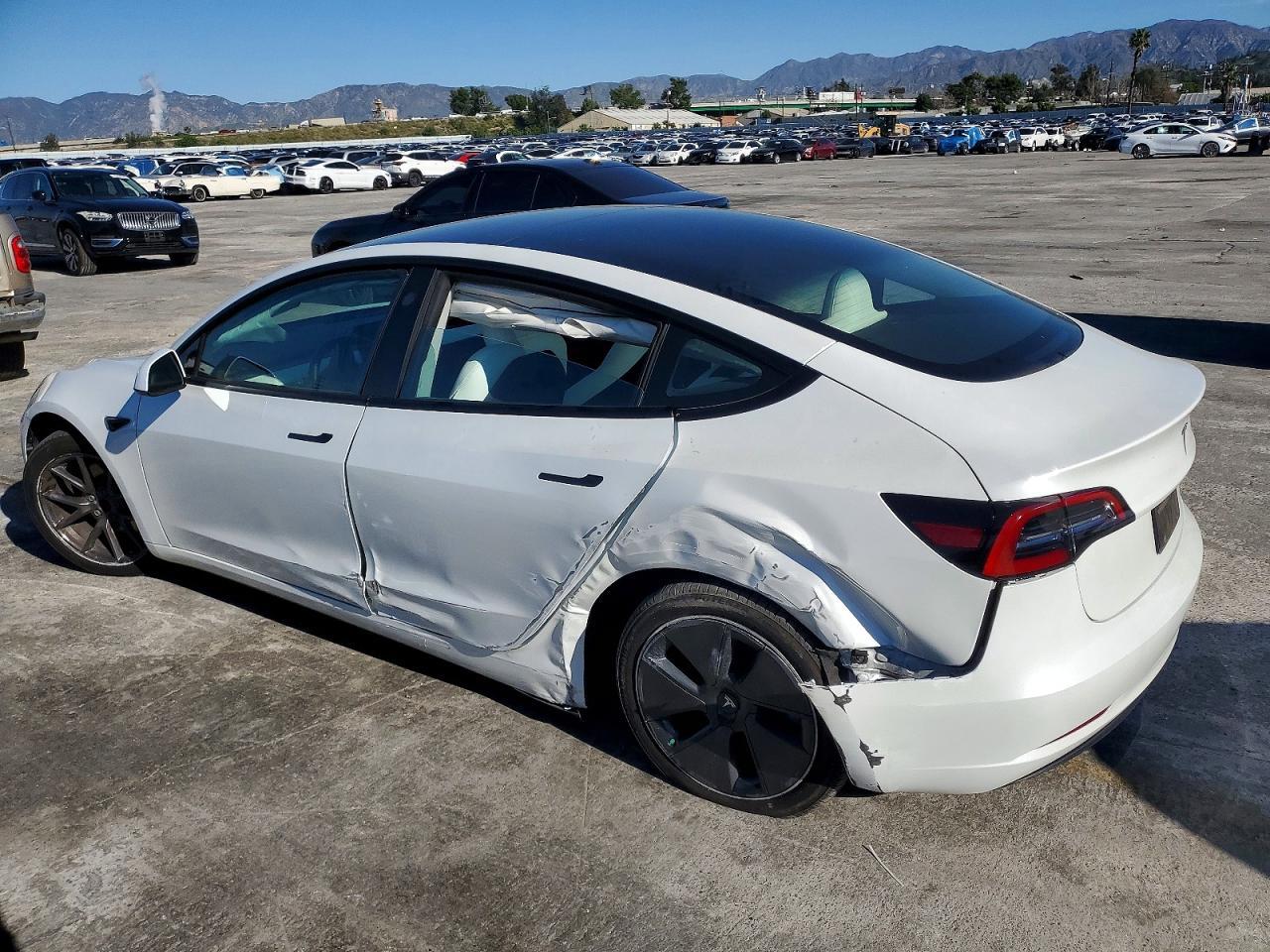2023 Tesla Model 3 - Image 2