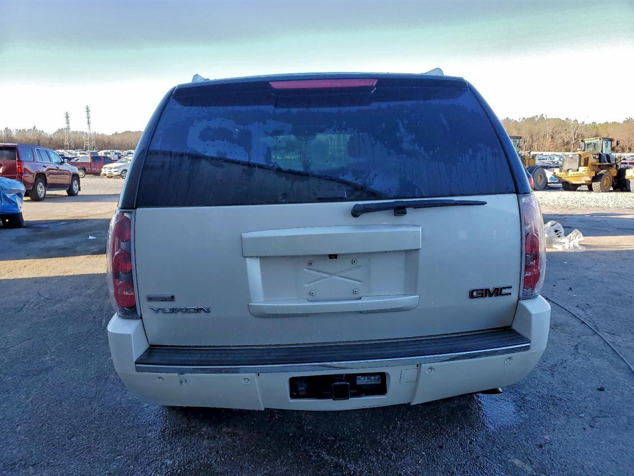 2012 GMC Yukon Denali - Фото 6