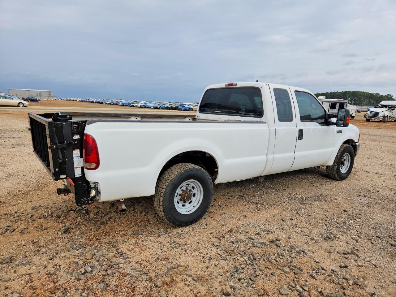 2001 Ford F250 Super Duty - Фото 3