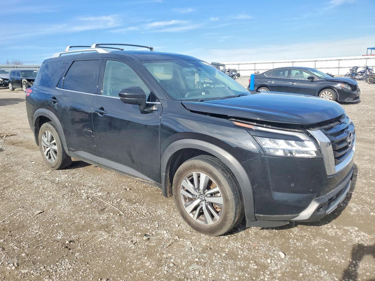 2024 Nissan Pathfinder Sl - Image 4