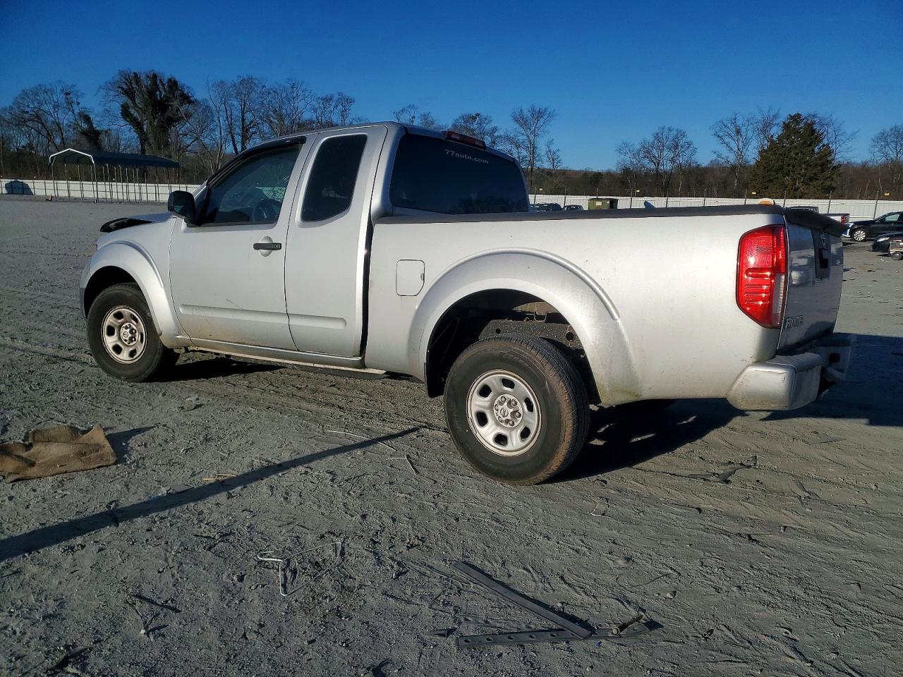 2018 Nissan Frontier S - Фото 2